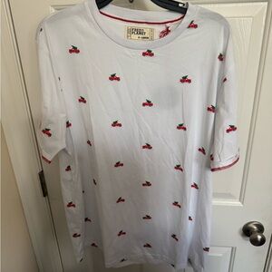 NEW! Men's T-Shirt Free Planet Christmas Trucks Trees White Short Sleeve XL NWT